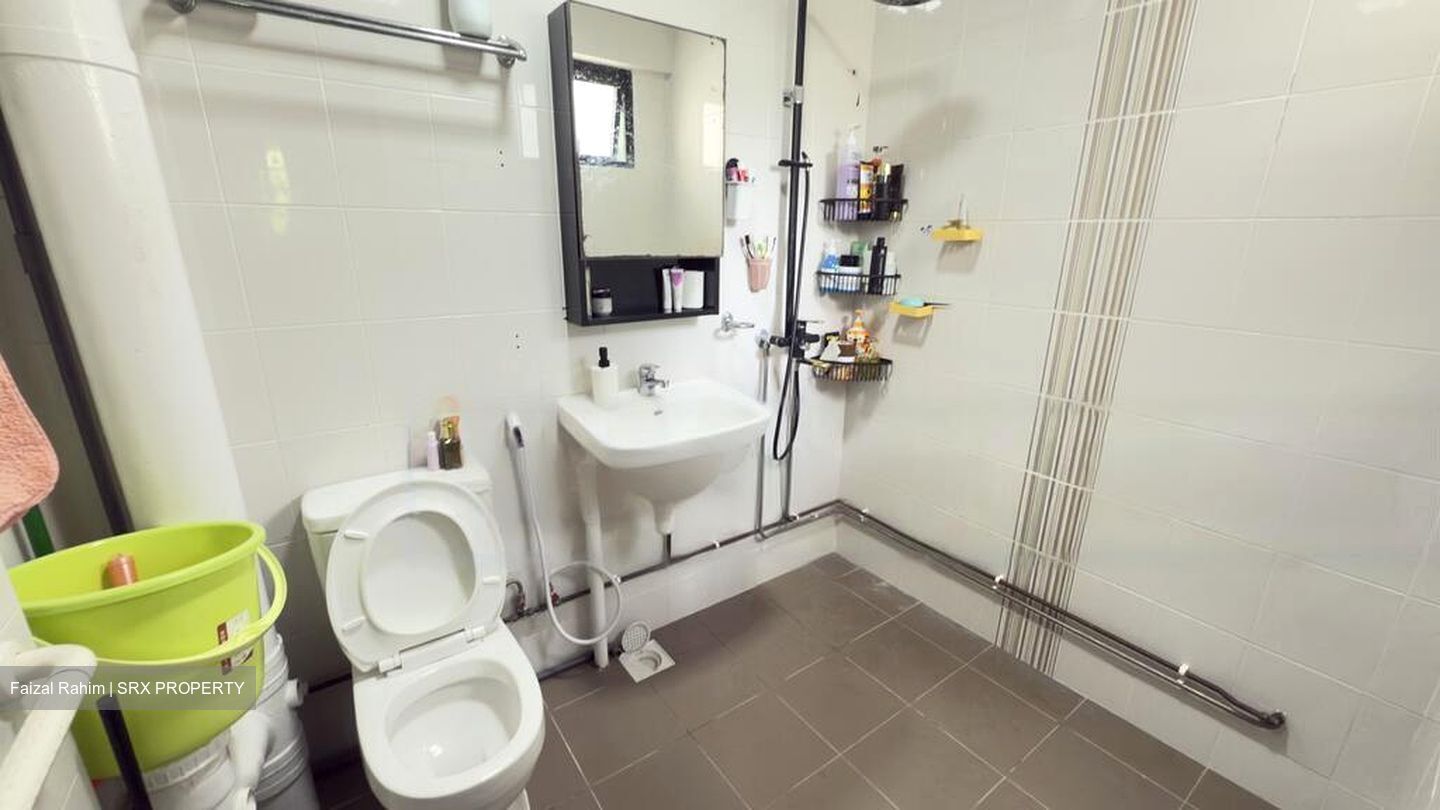 Blk 535 Bukit Batok Street 52 (Bukit Batok), HDB Executive #472848611